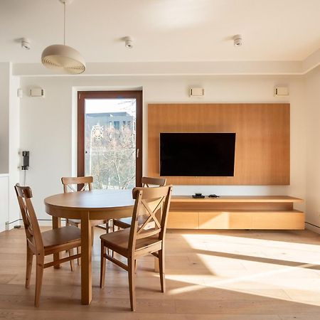 Solec Cristal Home Apartment Varsovia Exterior foto