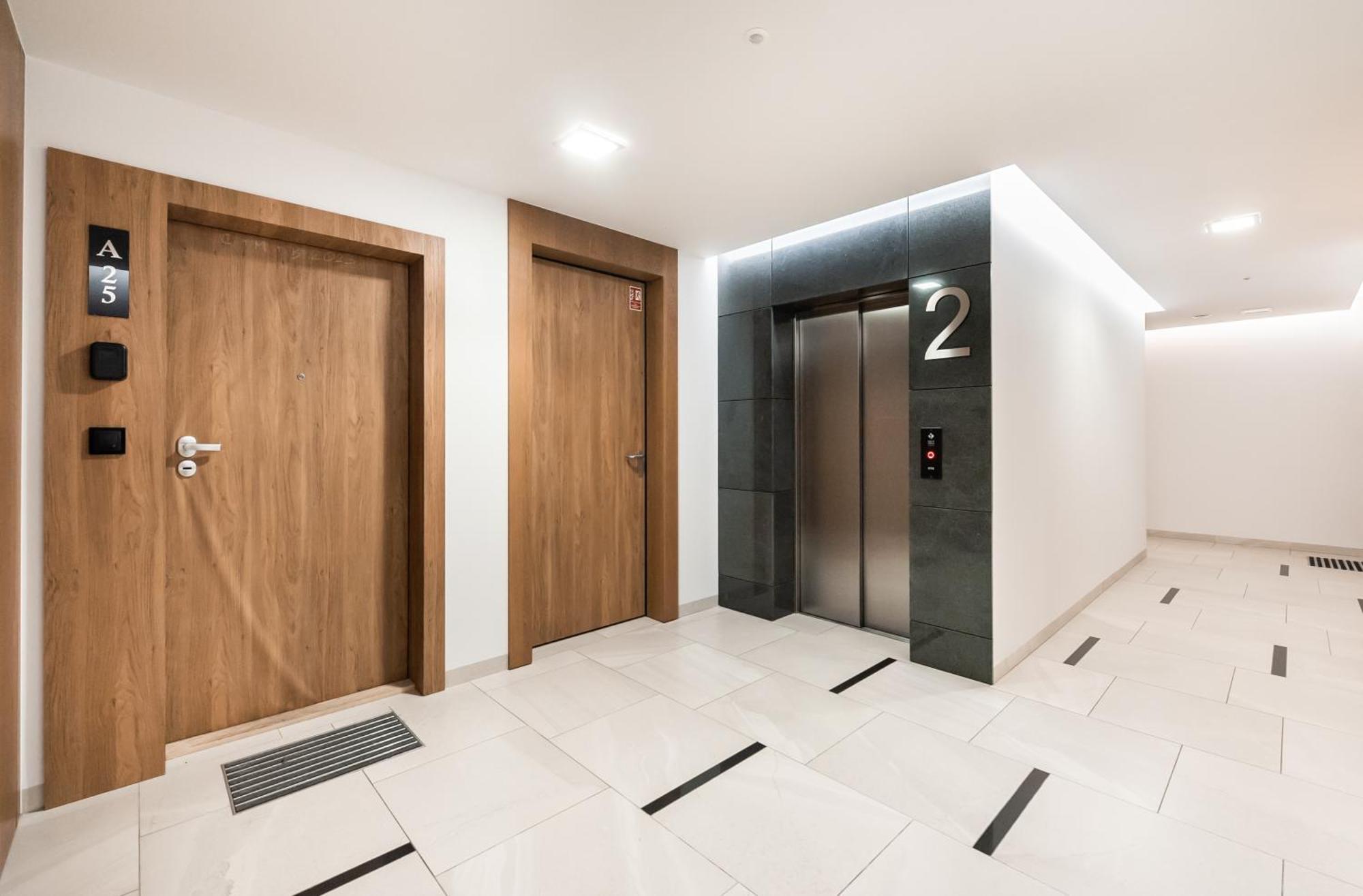 Solec Cristal Home Apartment Varsovia Exterior foto